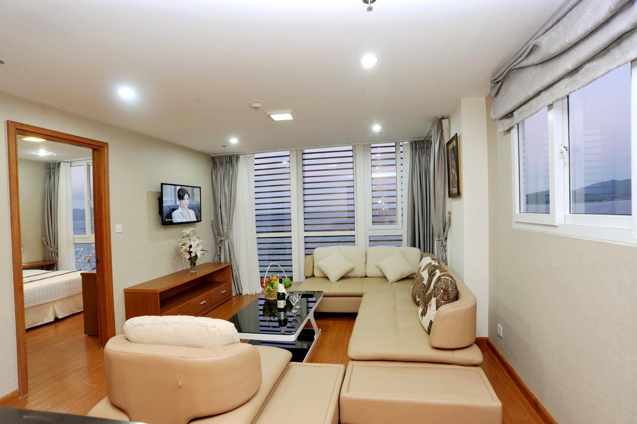 Dendro Beachfront Hotel Nha Trang Habitación foto